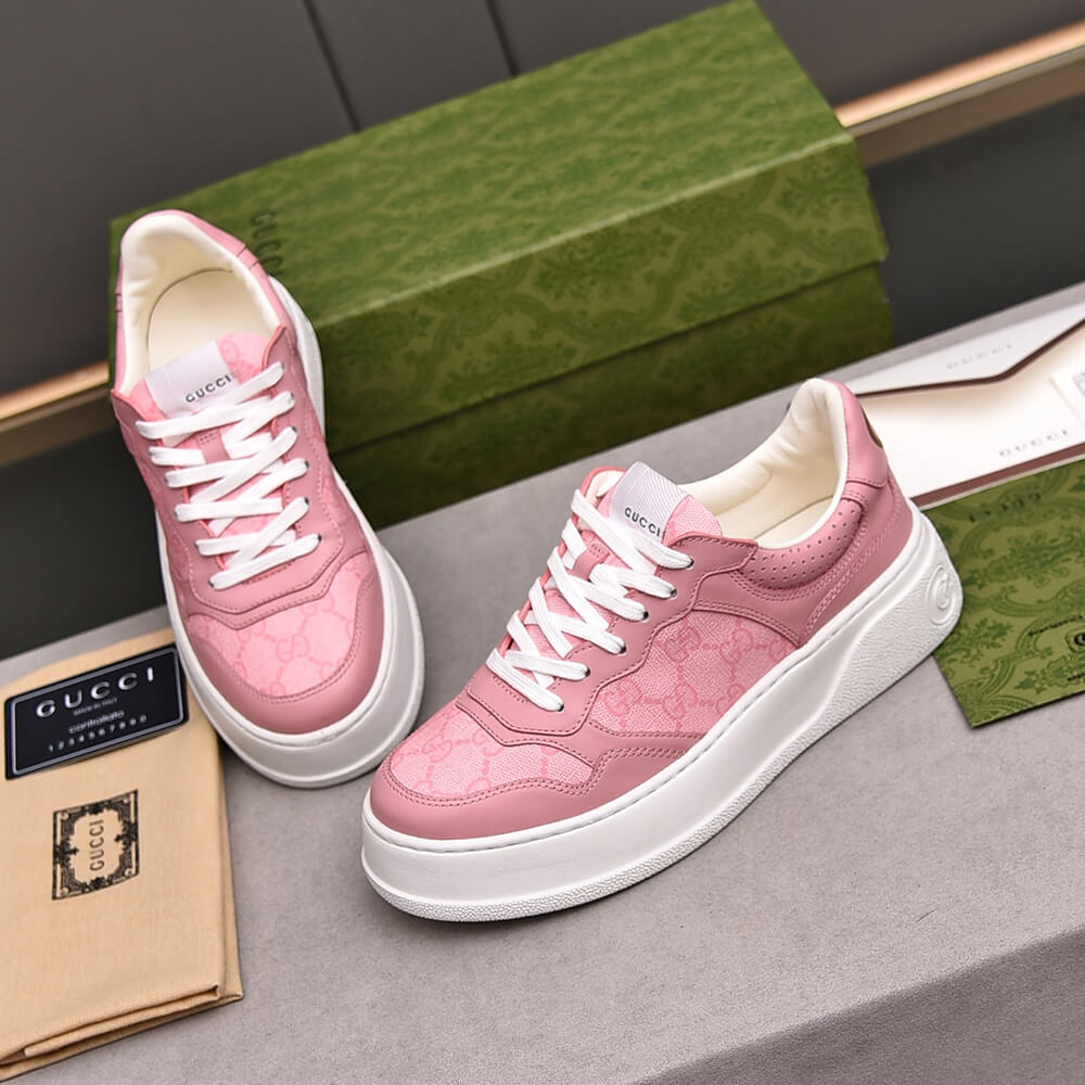 Gvc*1 Chunky B leather sneakers