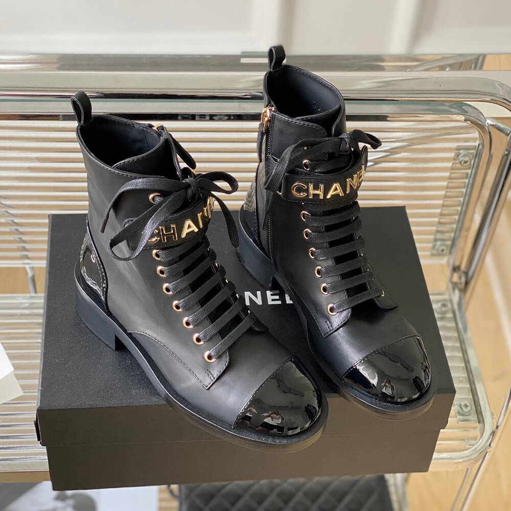 Ch**el Boots