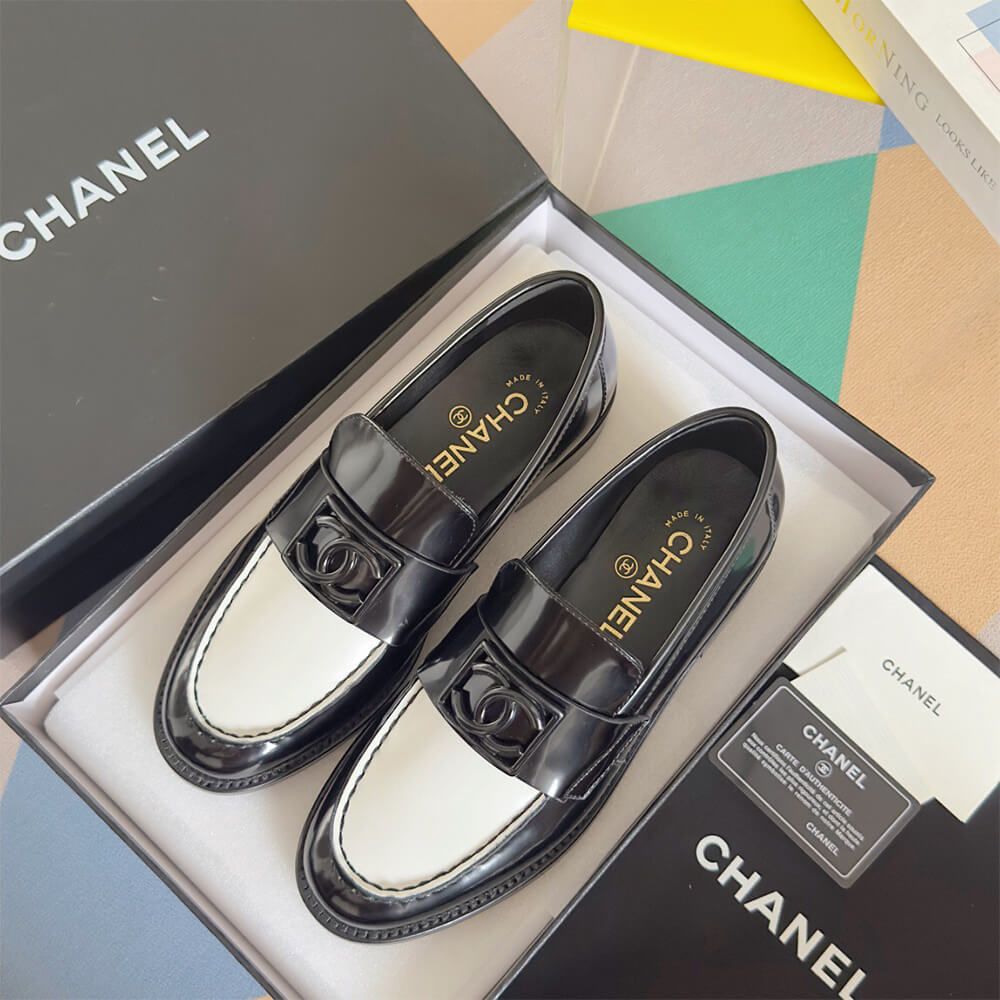 Ch**el WOMEN LOAFER