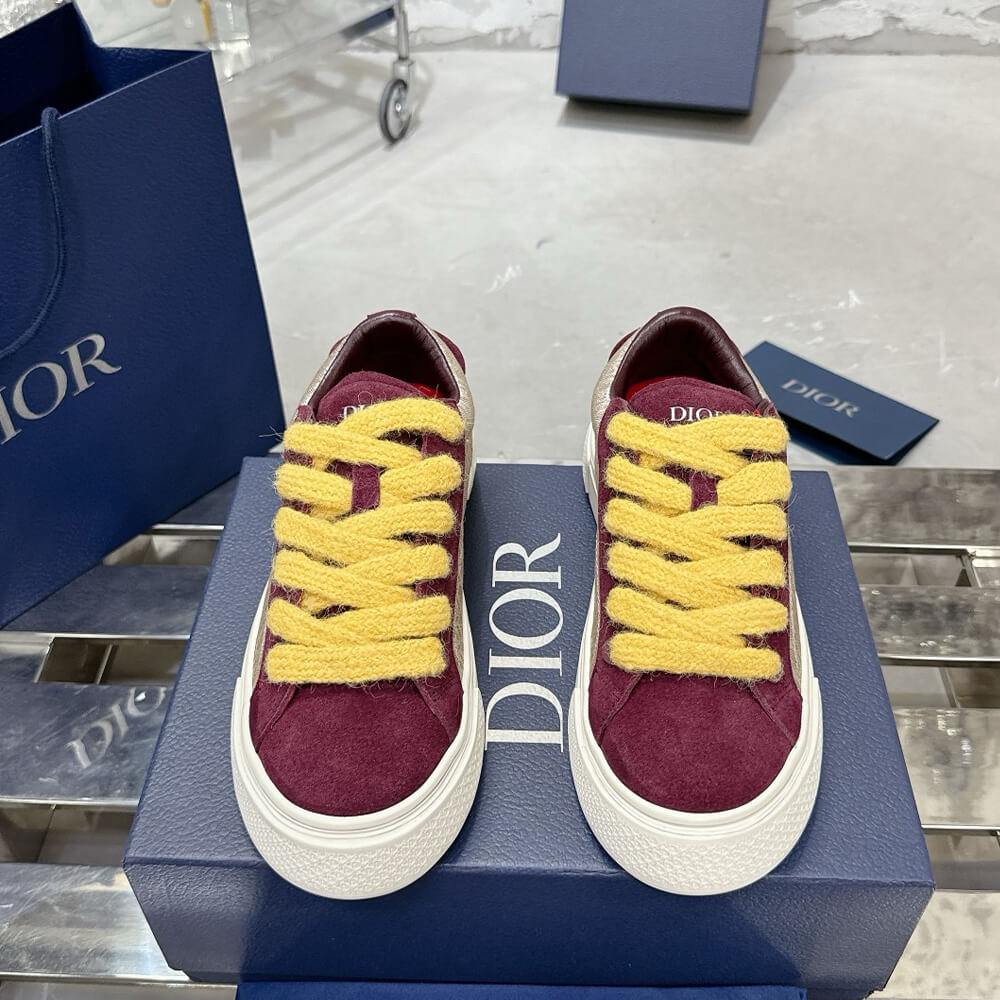 D10r B33 Sneaker