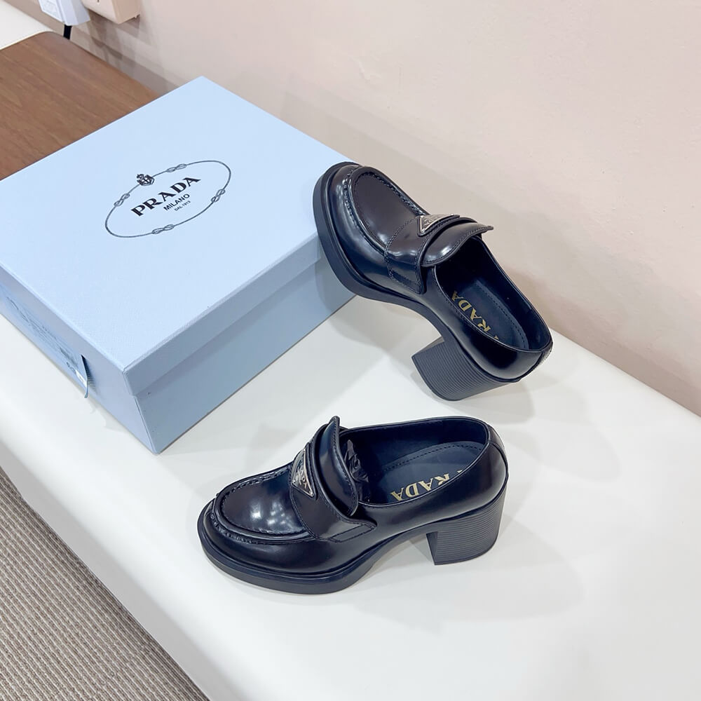 Pra*a brushed leather loafers(high-end grade)