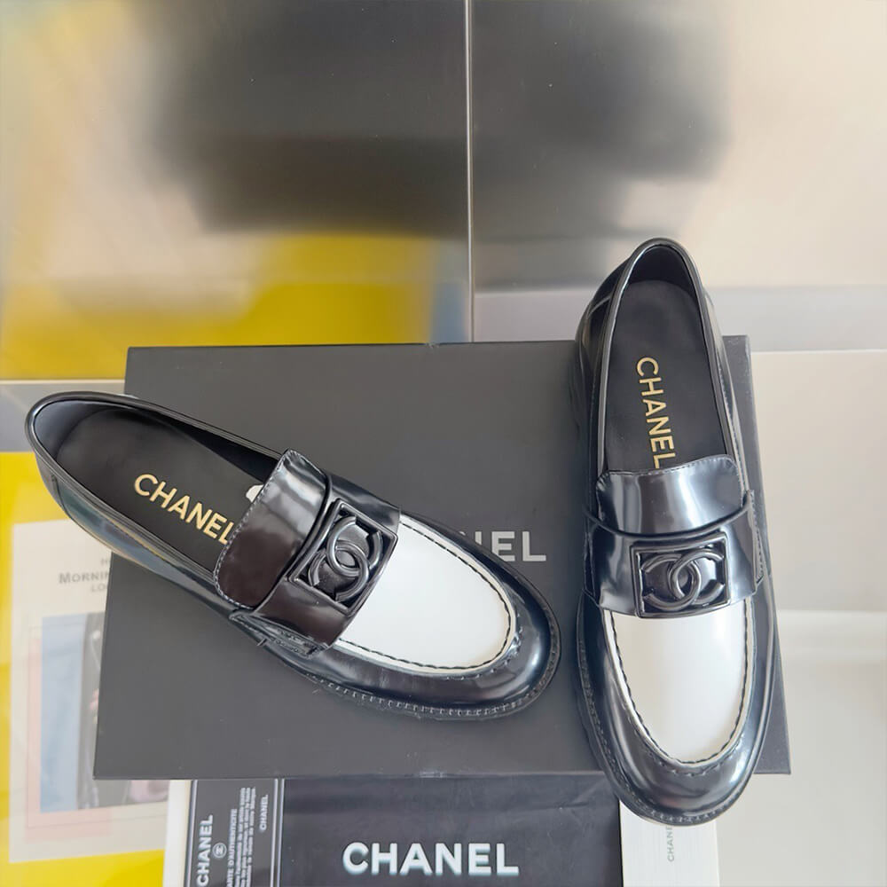 Ch**el WOMEN LOAFER