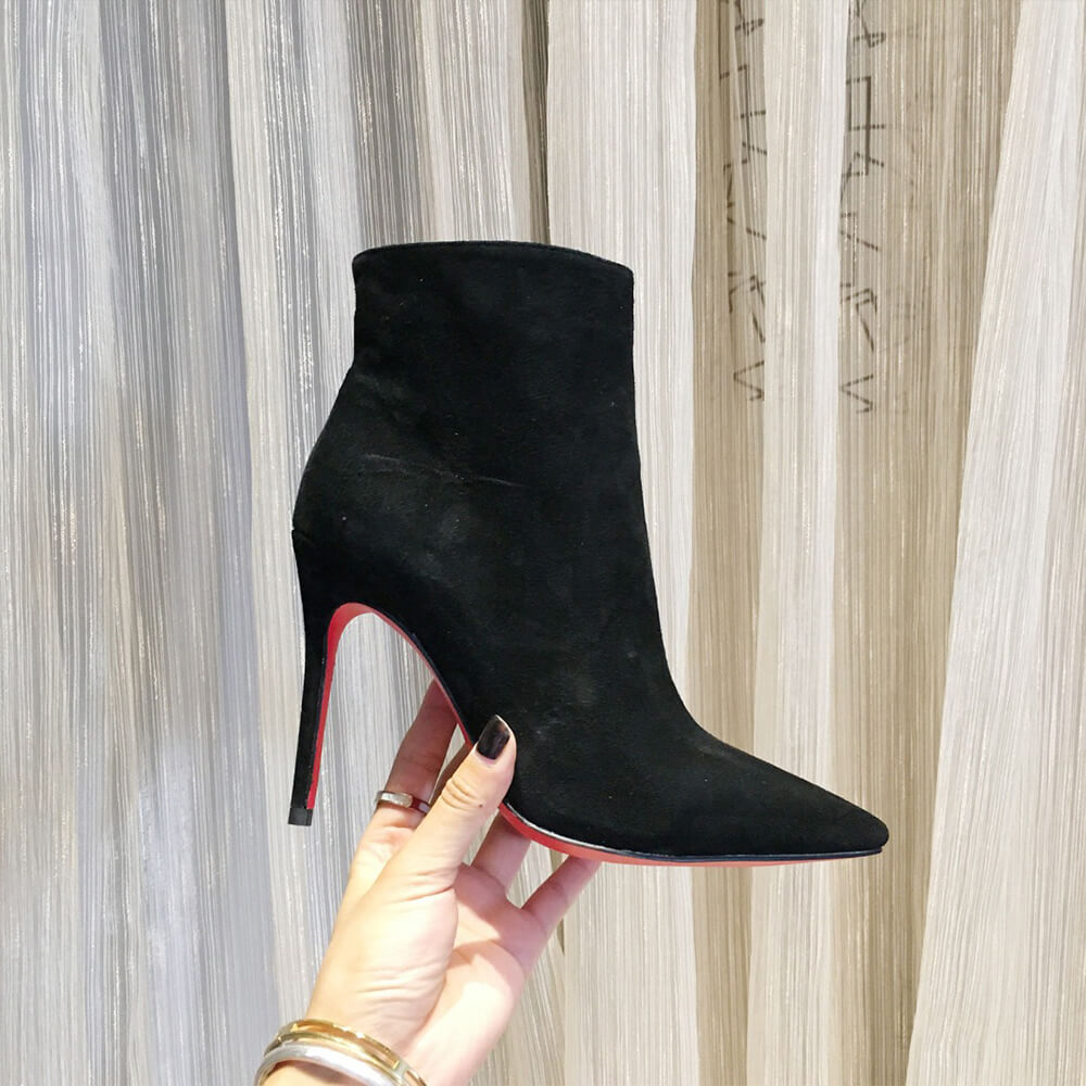 Chr1st1an Louboutin So Kate Booty (100 mm)