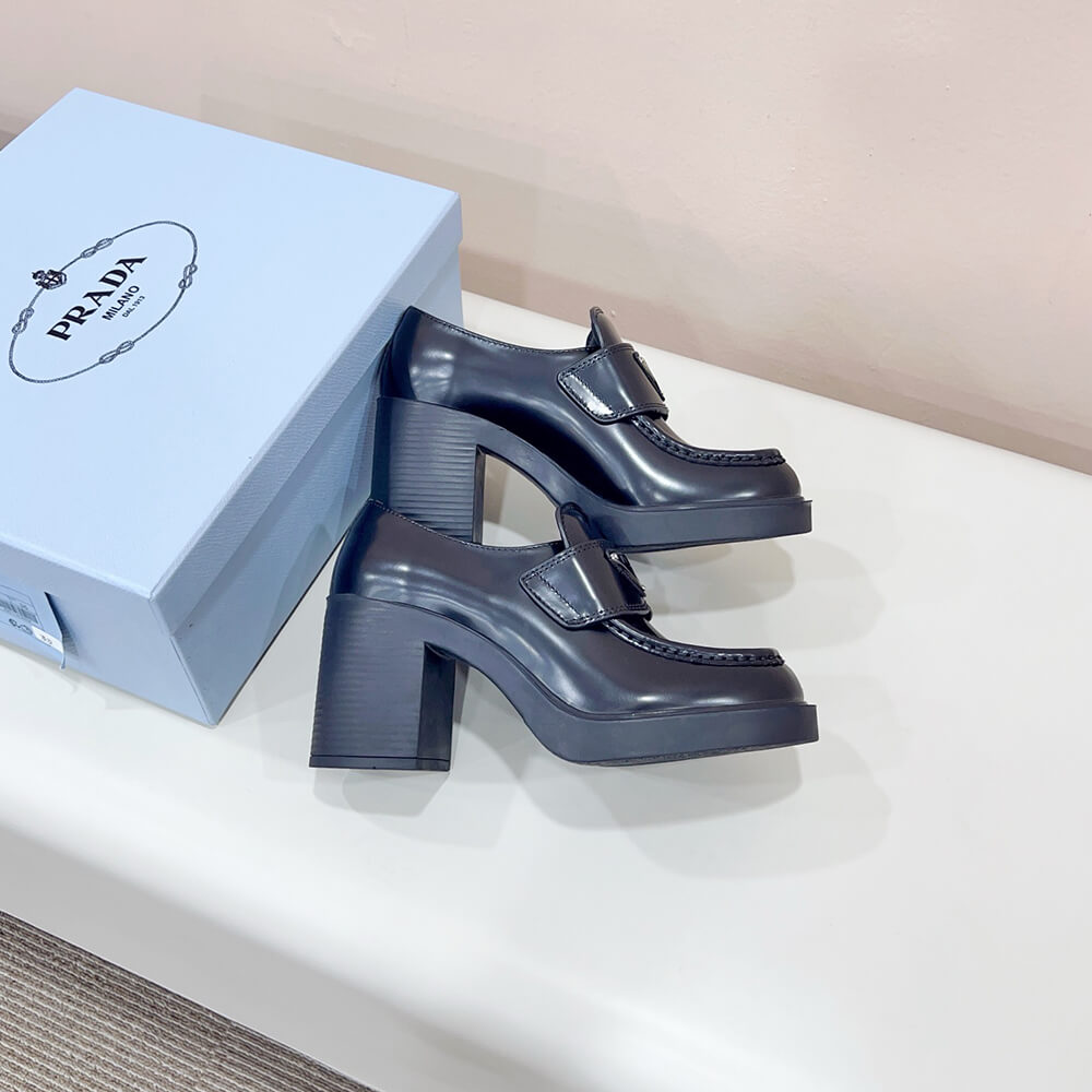 Pra*a brushed leather loafers(high-end grade)
