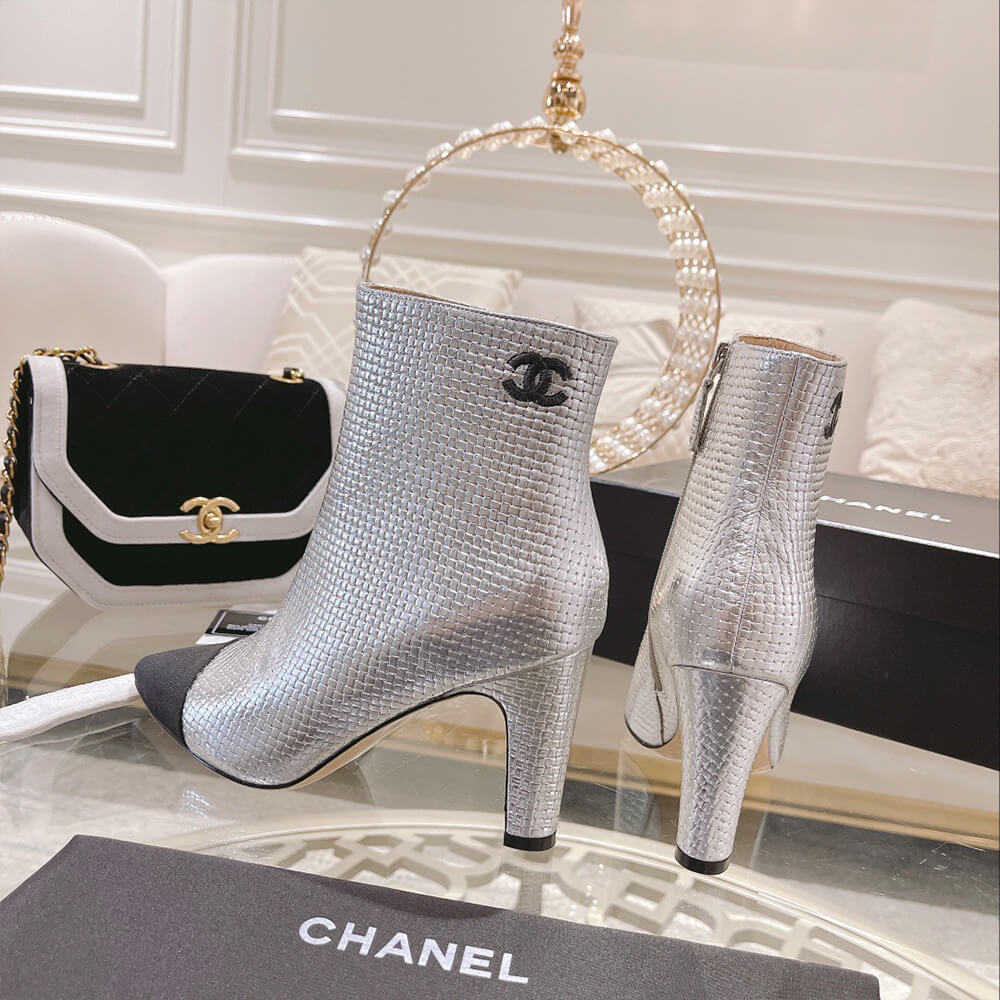 Ch**el ANKLE BOOT
