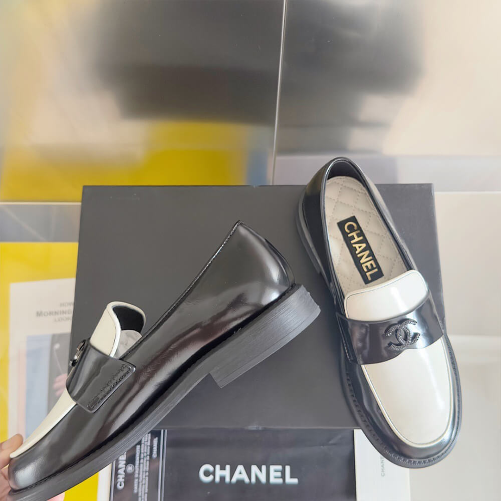 Ch**el WOMEN LOAFER