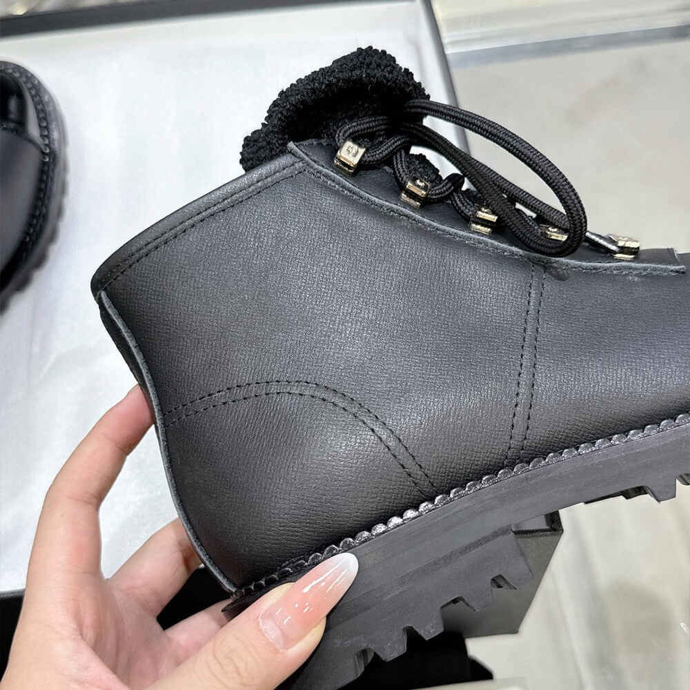 Ch**el BOOTS