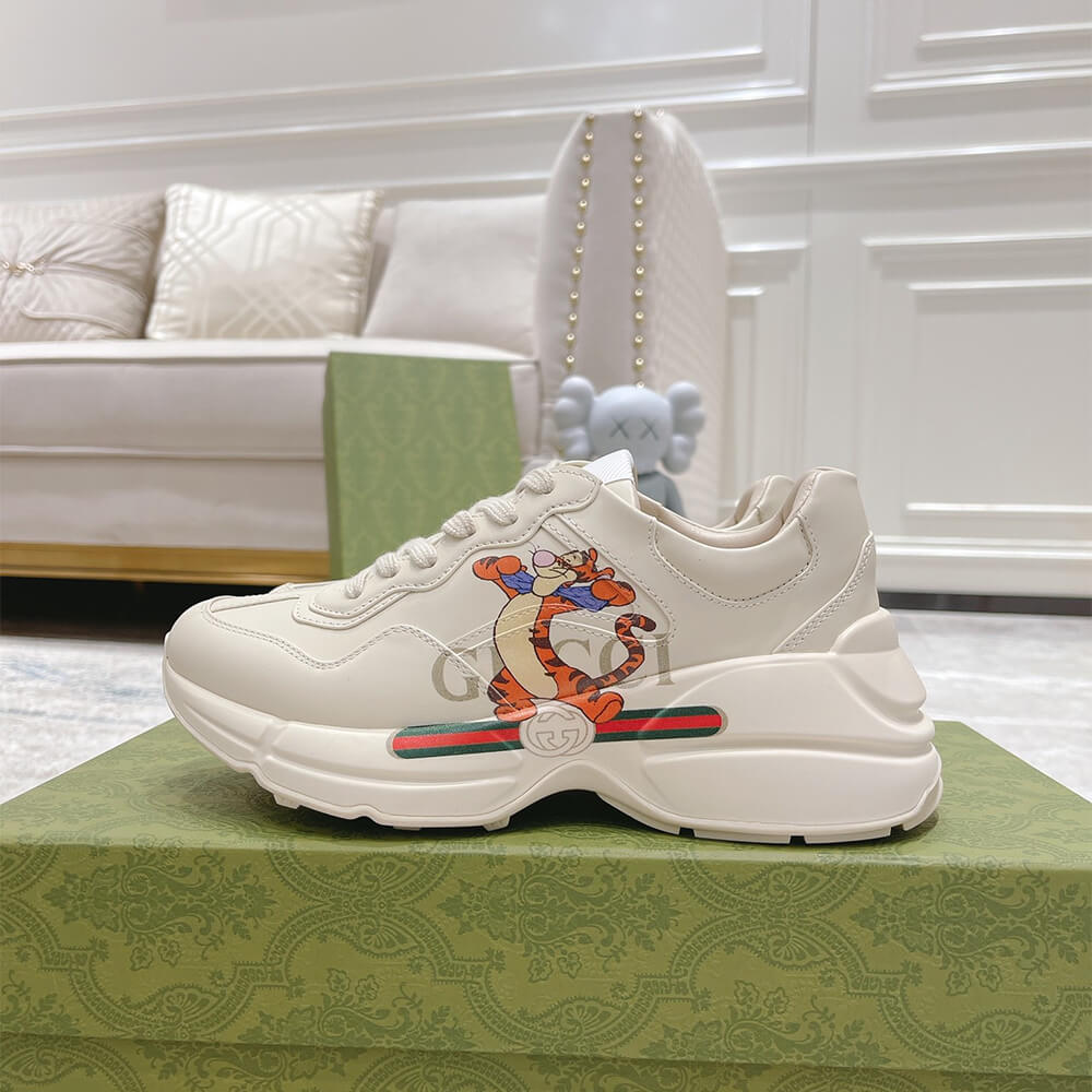 Gvc*1 Rhyton Sneaker with Print