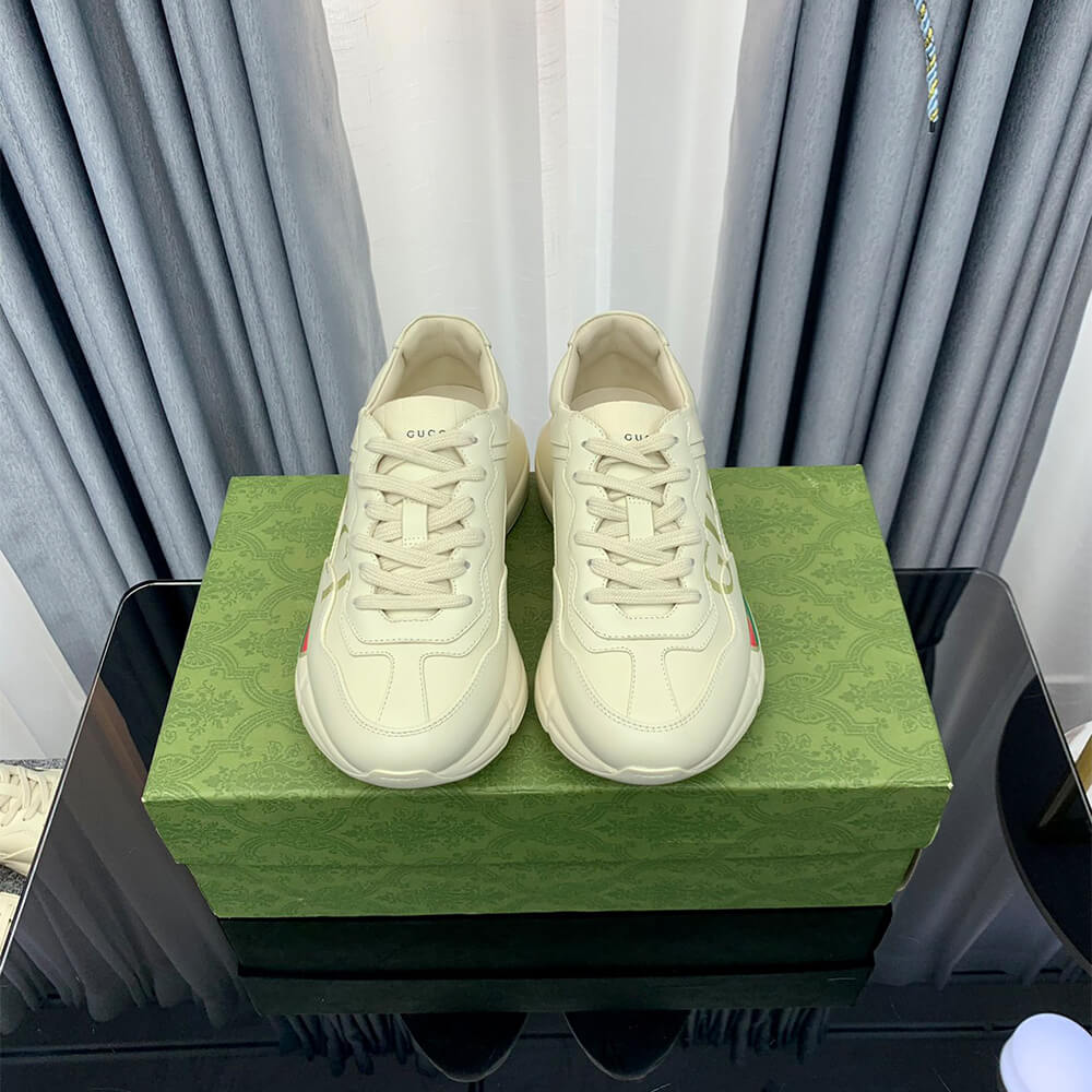 Rhyton sneaker with Gvc*1 logo