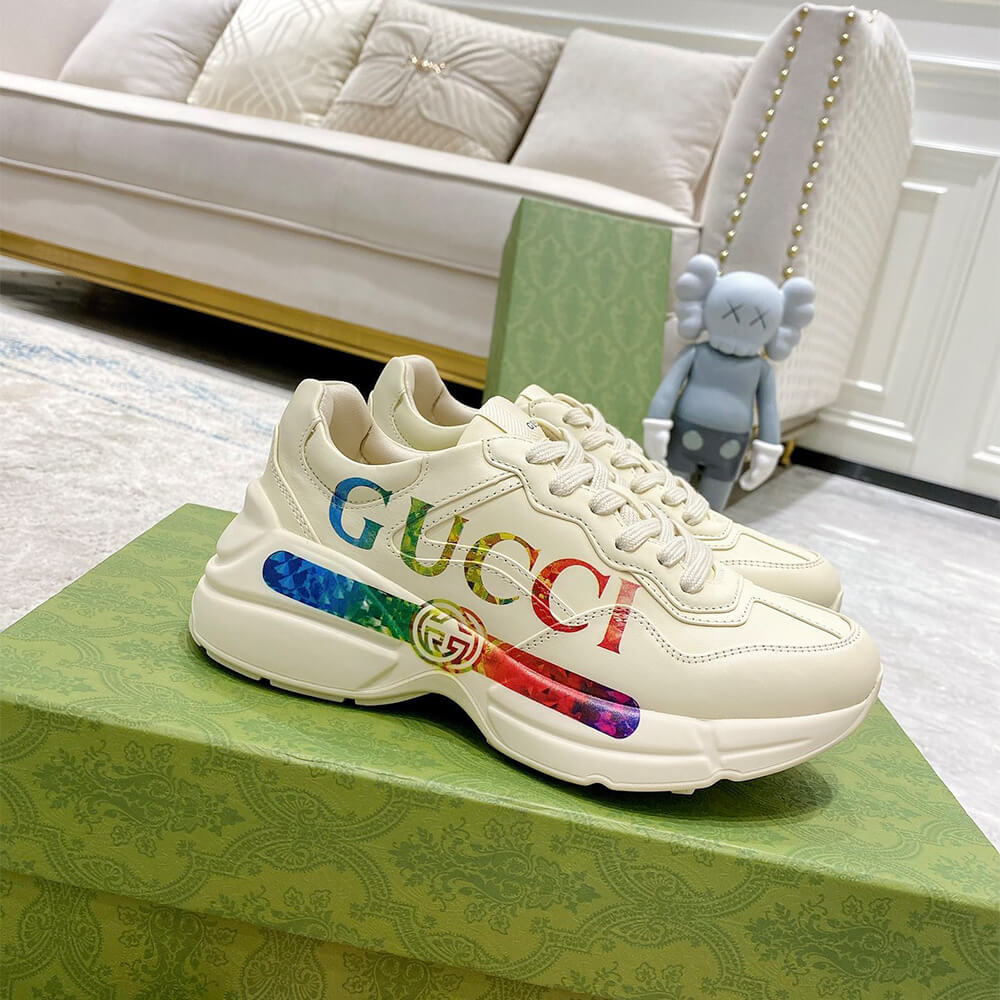 Rhyton sneaker with Gvc*1 print