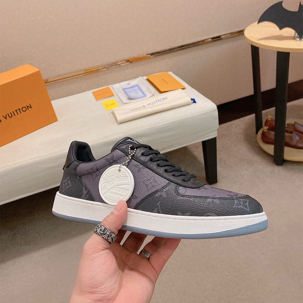 L0vis Vvtt0n Rivoli Sneaker