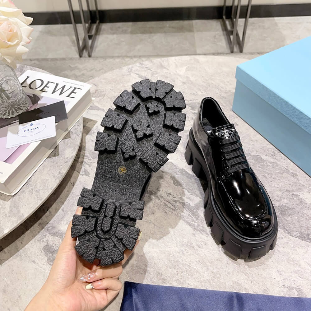 Pra*a Monolith patent leather lace-up shoes