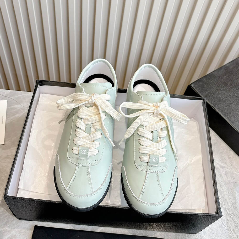 Ch**el Trainers