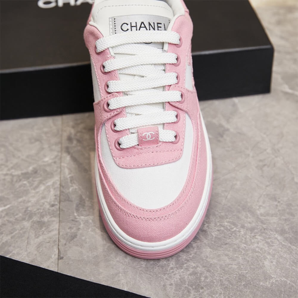 Ch**el Trainers
