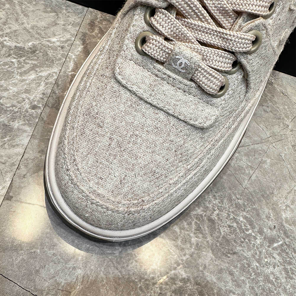 Ch**el Trainers