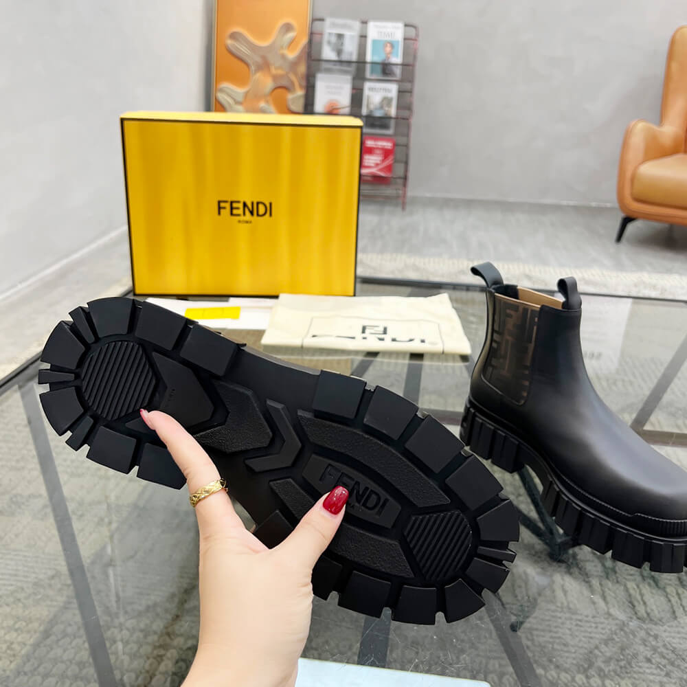 F**di Force Chelsea Boots