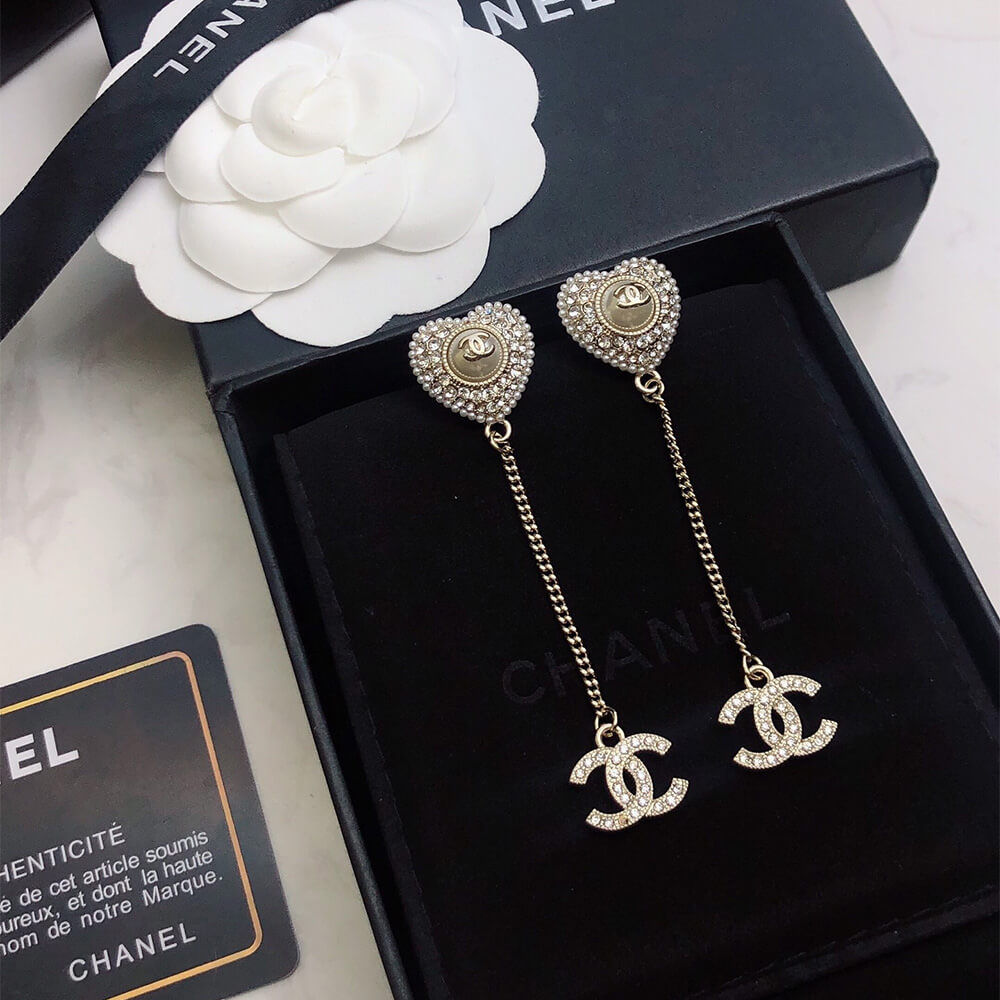Ch**el D1am0nd EARRINGS
