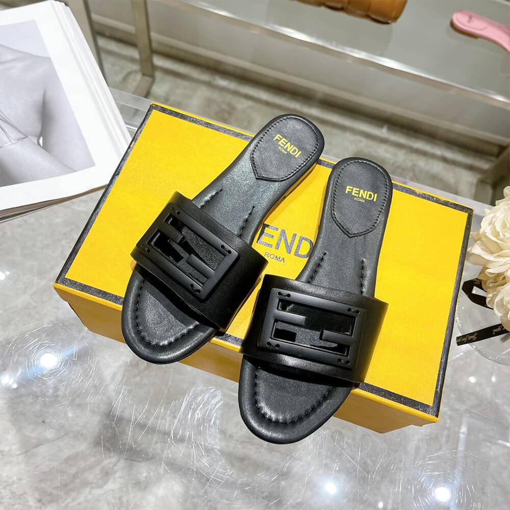 F**di Baguette Slides