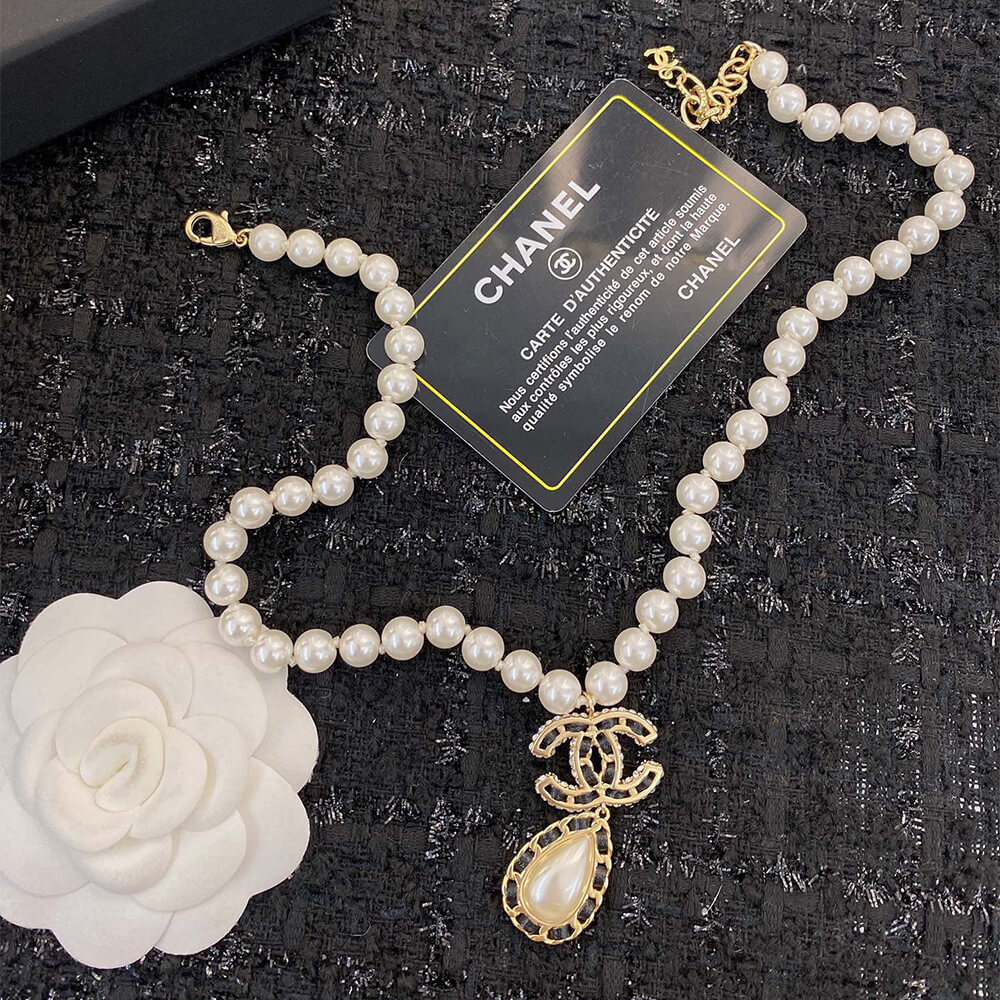 Ch**el PEARL NECKLACE