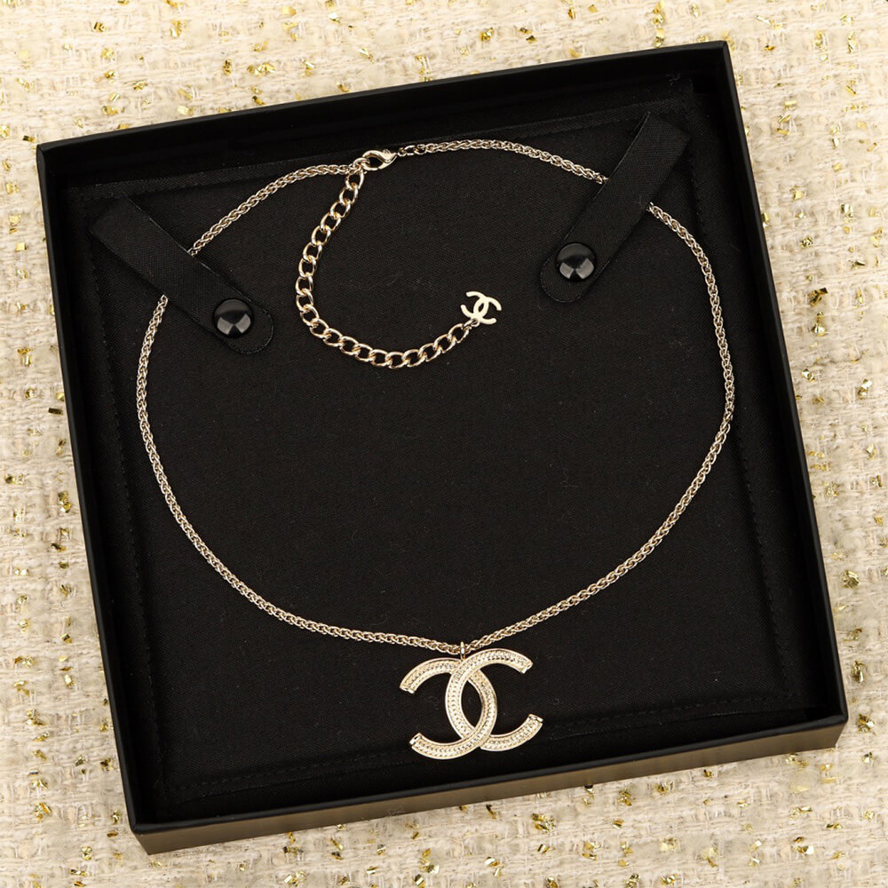Ch**el NECKLACE