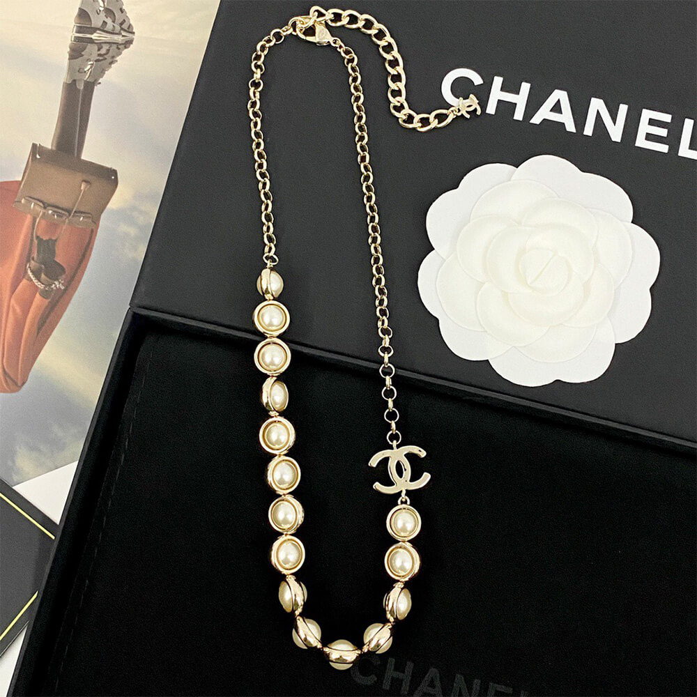 Ch**el NECKLACE