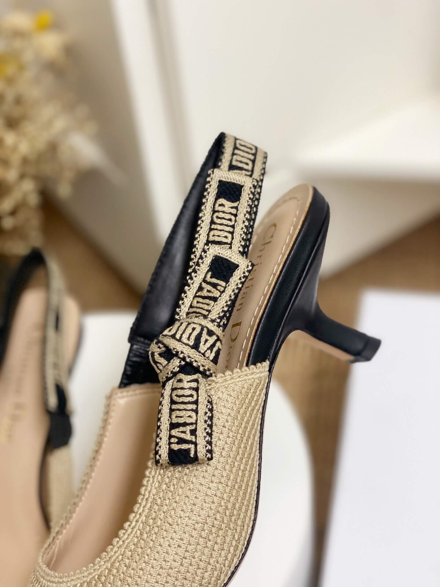 J’AD10r Slingback Pump