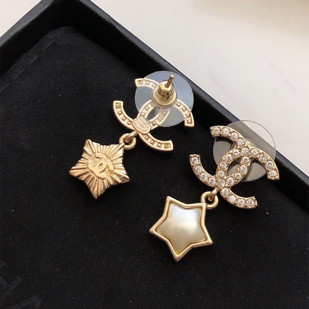 Ch**el D1am0nd EARRINGS
