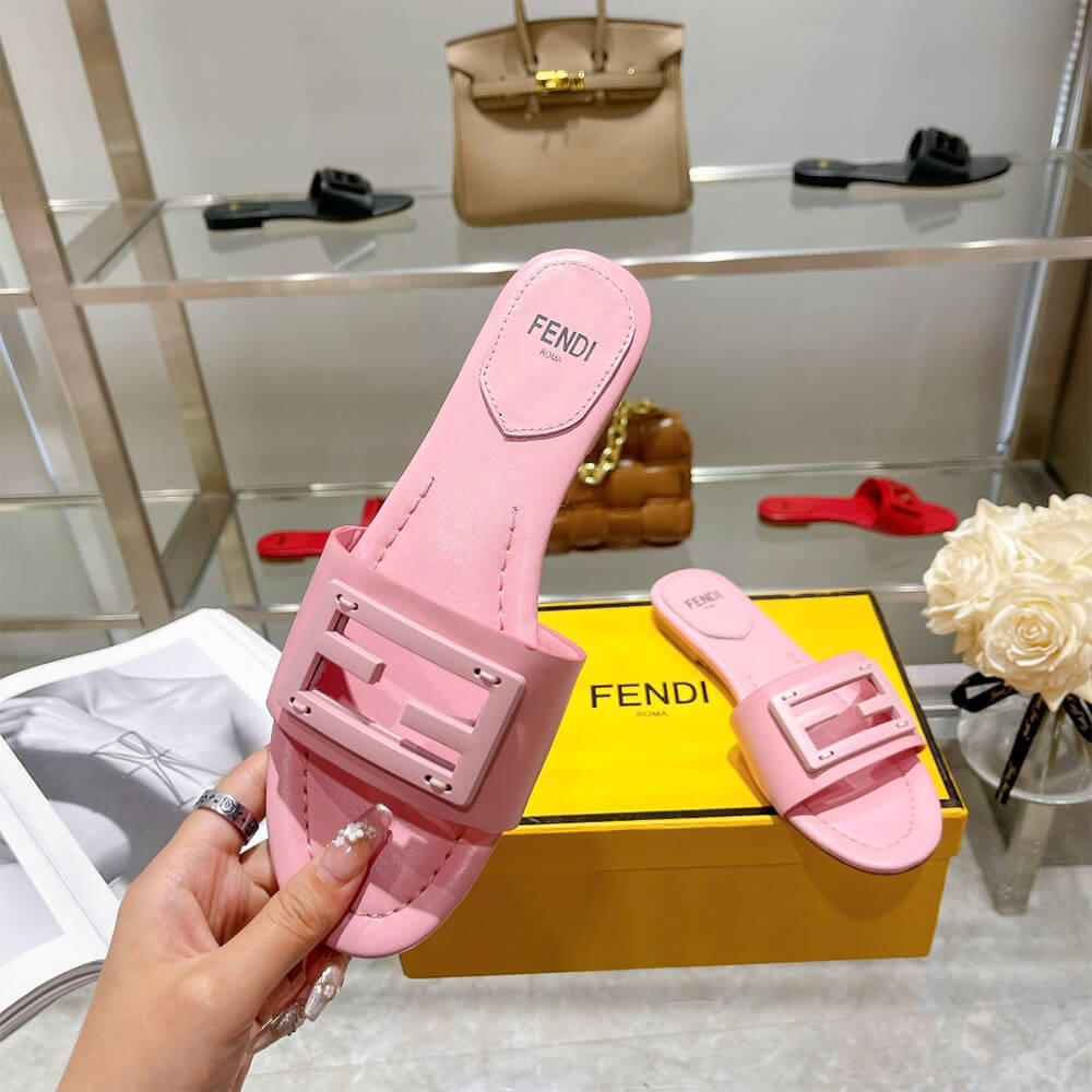 F**di Baguette Slides