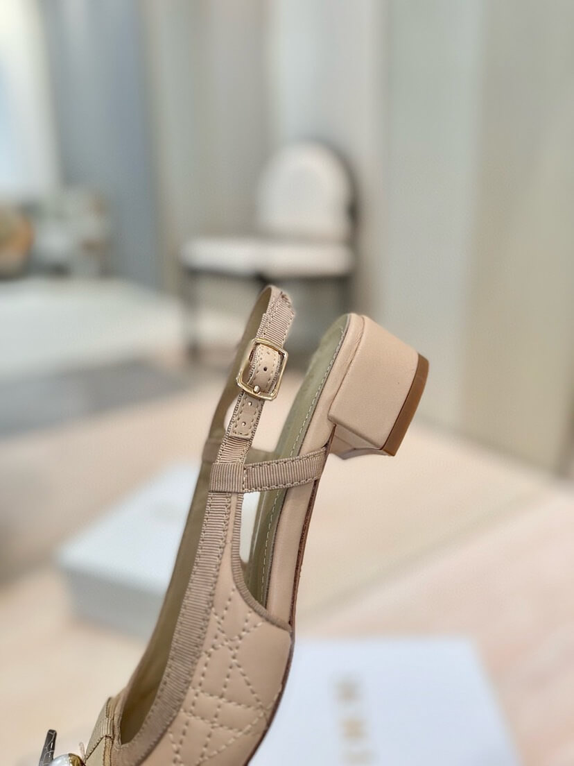 D10r Ballet Slingback Pump