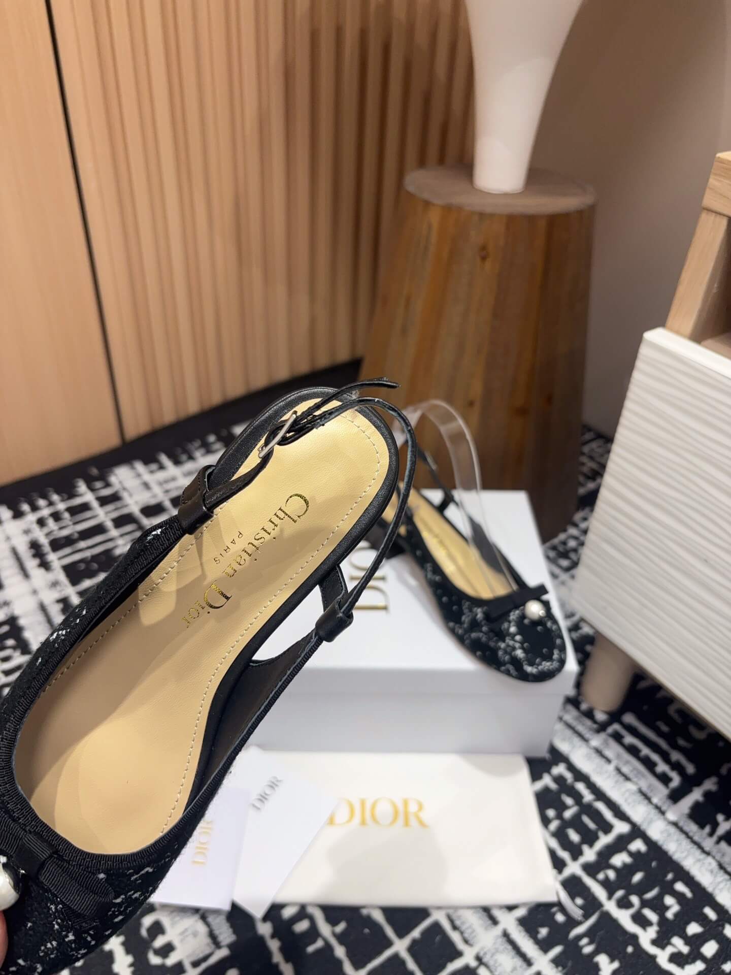 D10r Ballet Slingback Pump