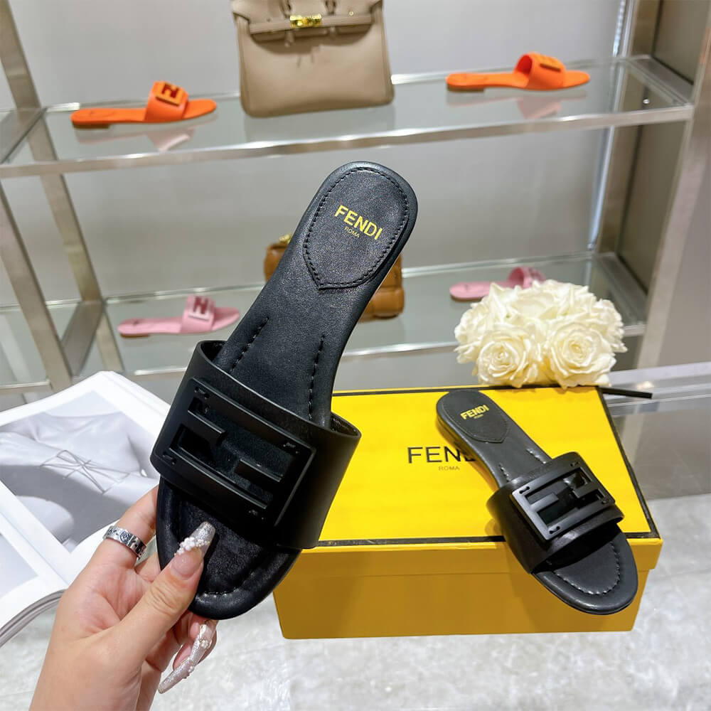 F**di Baguette Slides