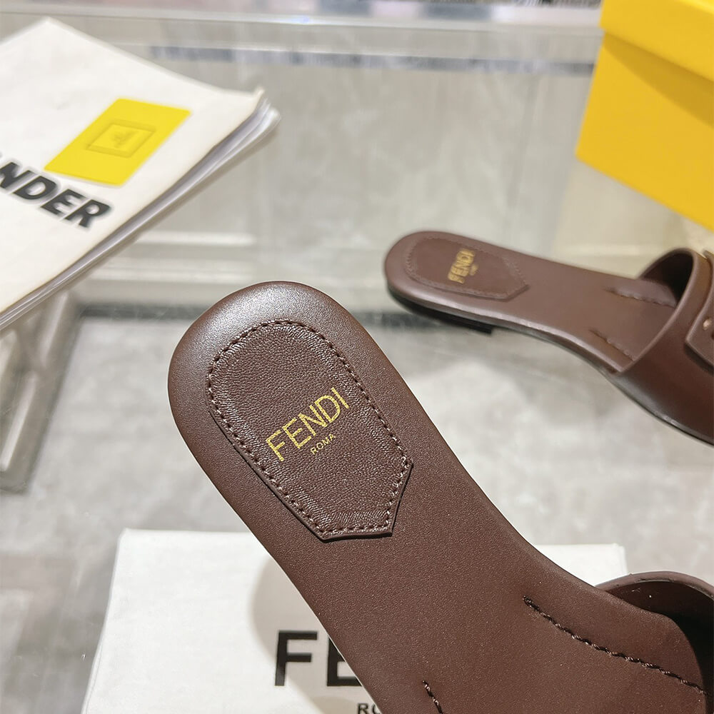 F**di Baguette Slides