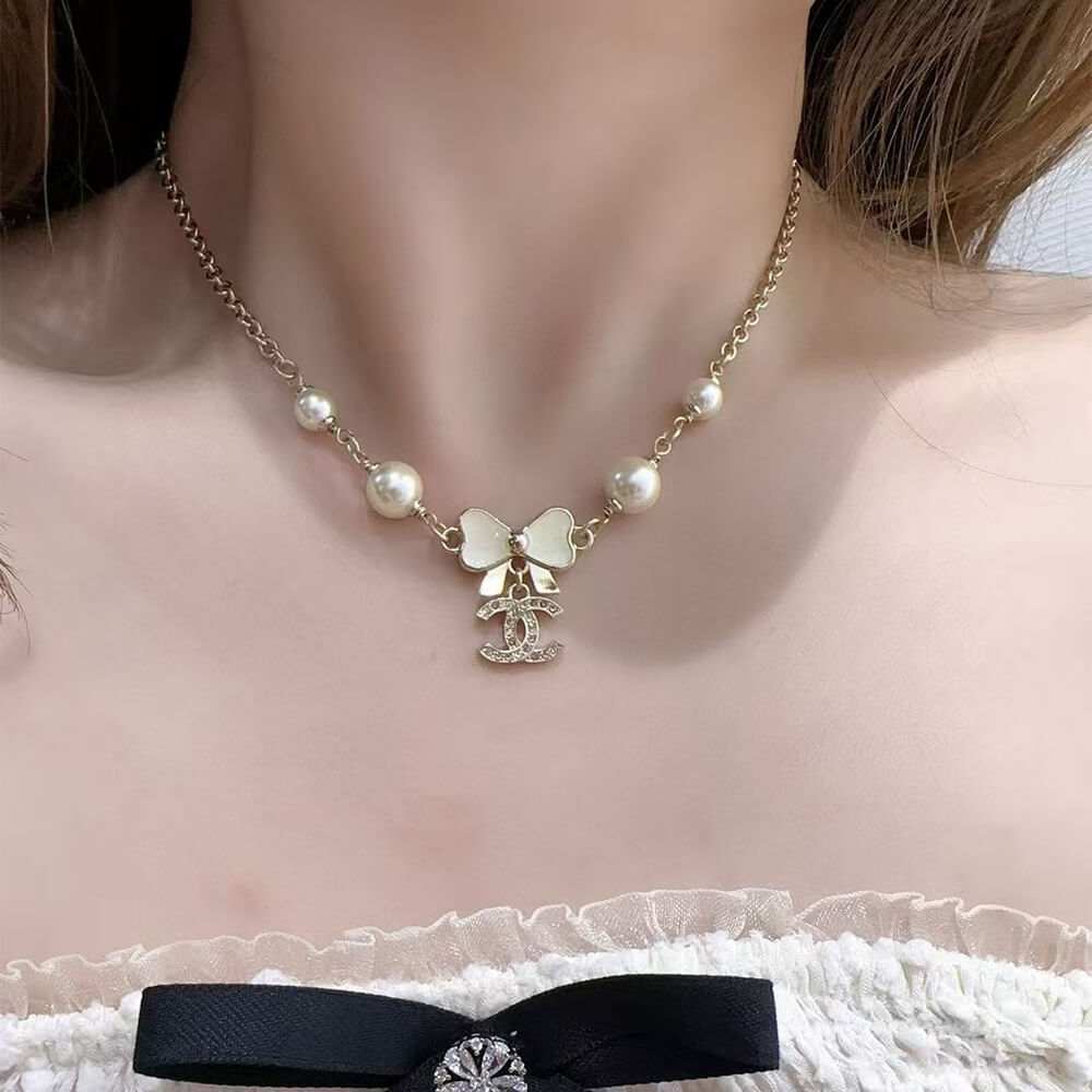 Ch**el NECKLACE