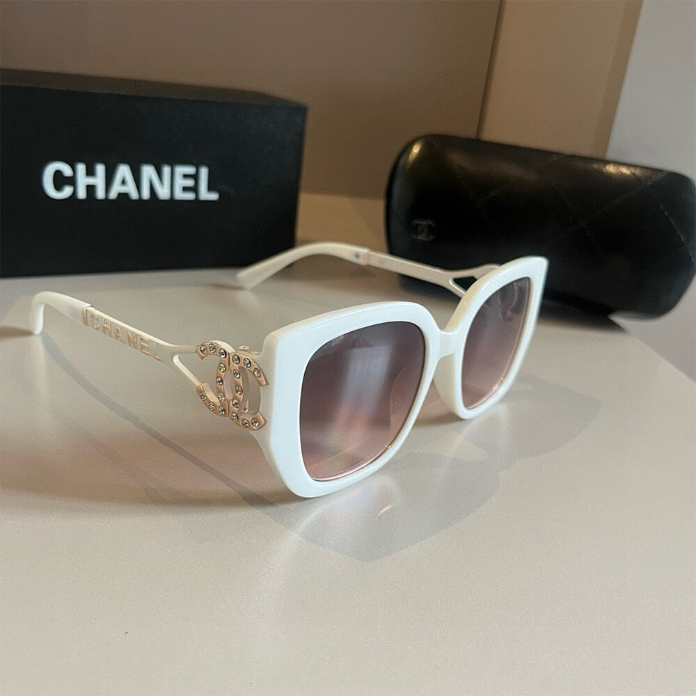 Ch**el SUNGLASSES