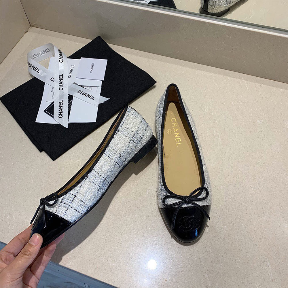 Ch**el Ballet Flat