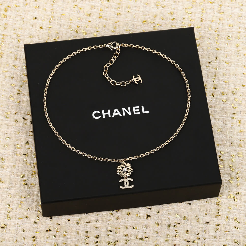 Ch**el Necklace