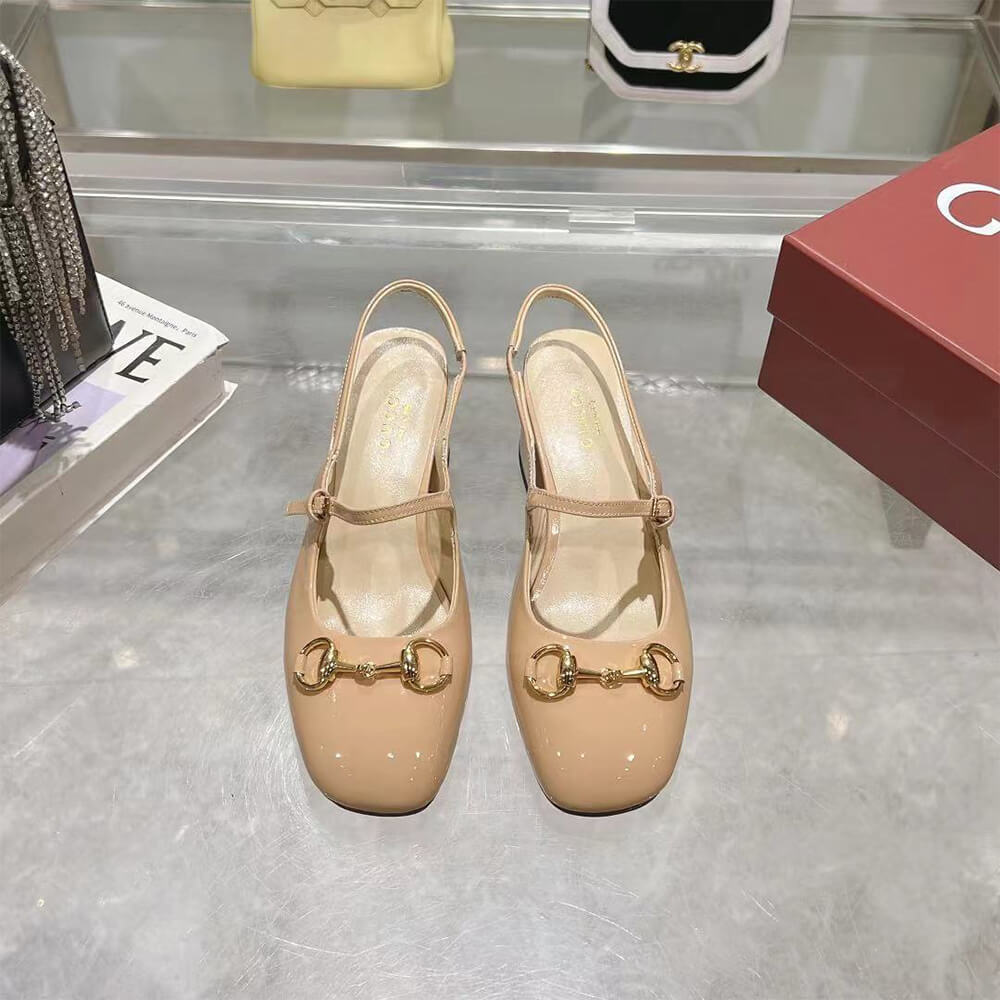 Gvc*1 Women’s Horsebit pump