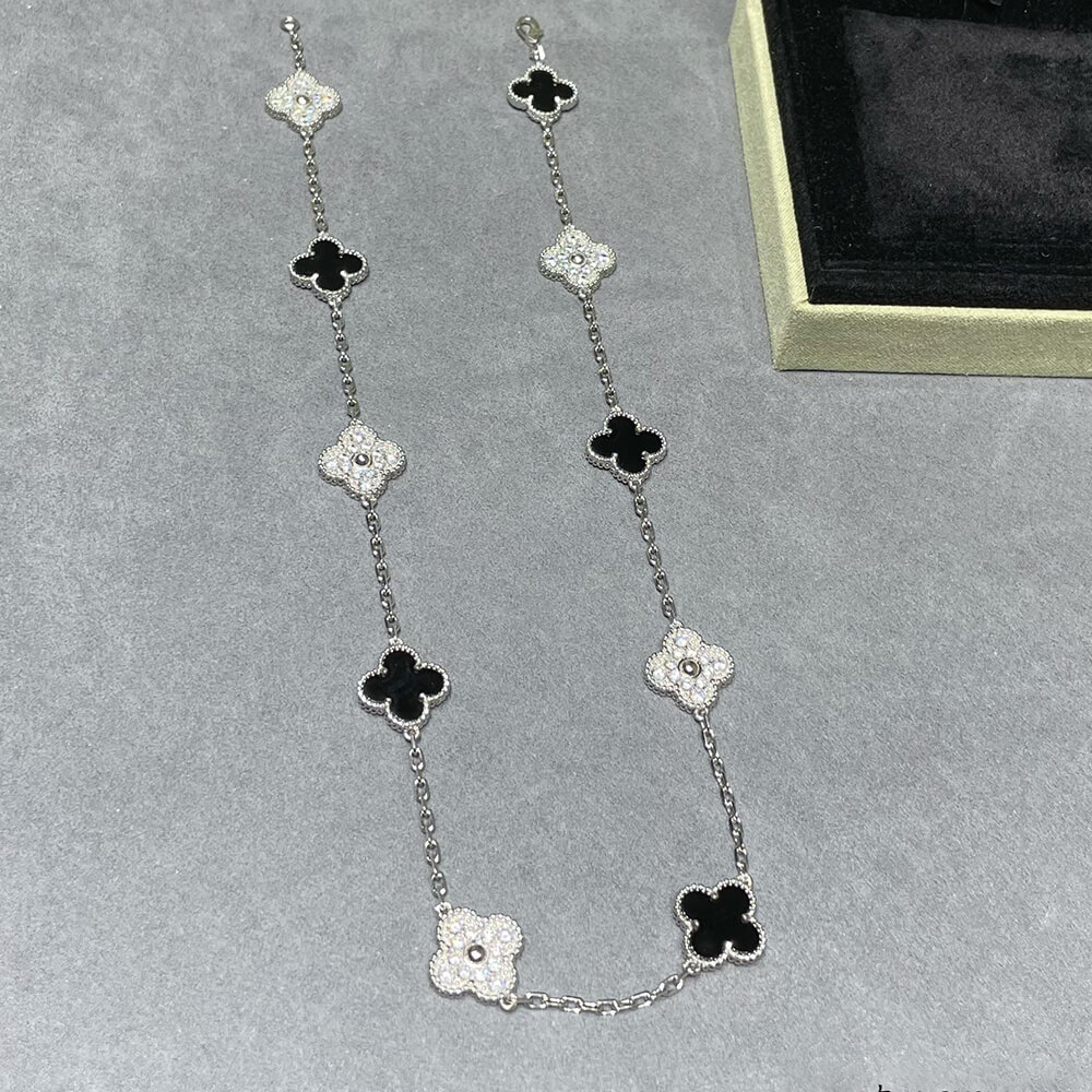 V*n Cl**f & Arpels Necklace