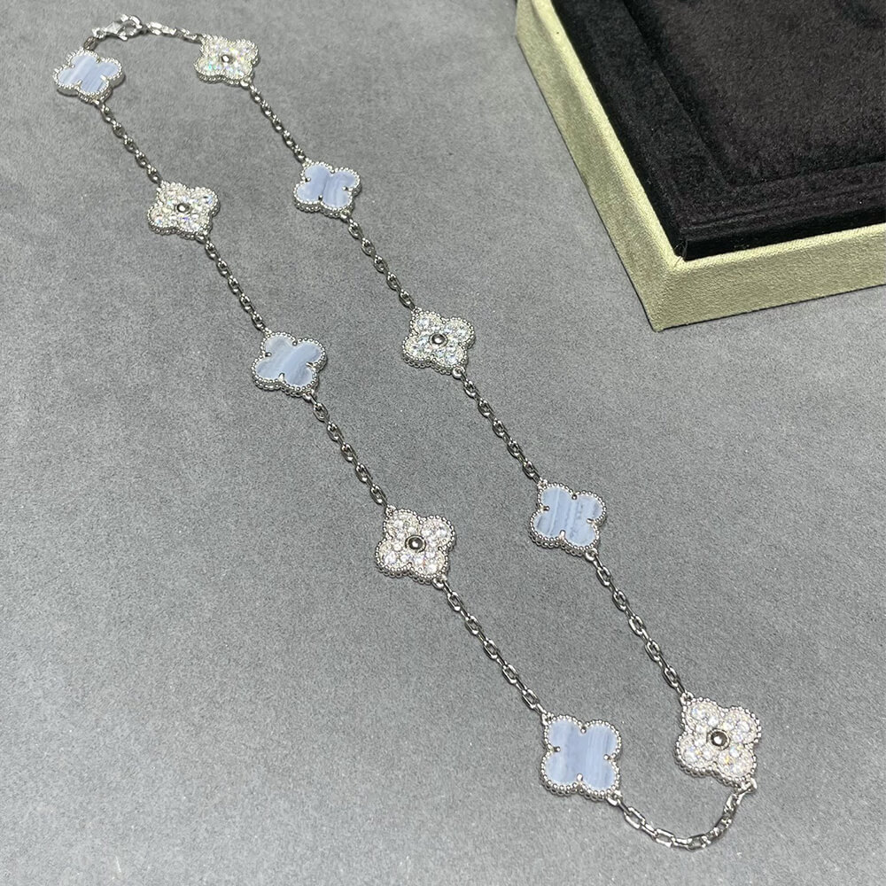 V*n Cl**f & Arpels Necklace