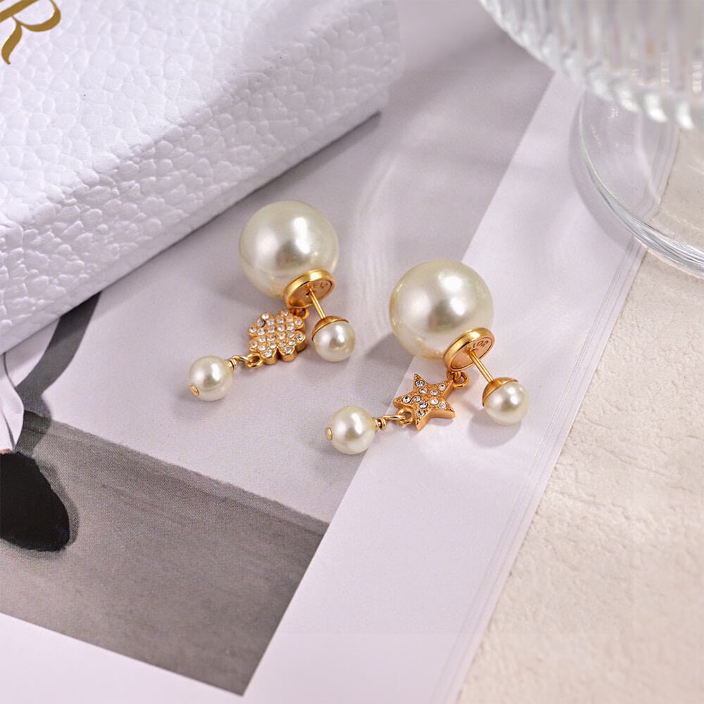D10r PEARL EARRINGS