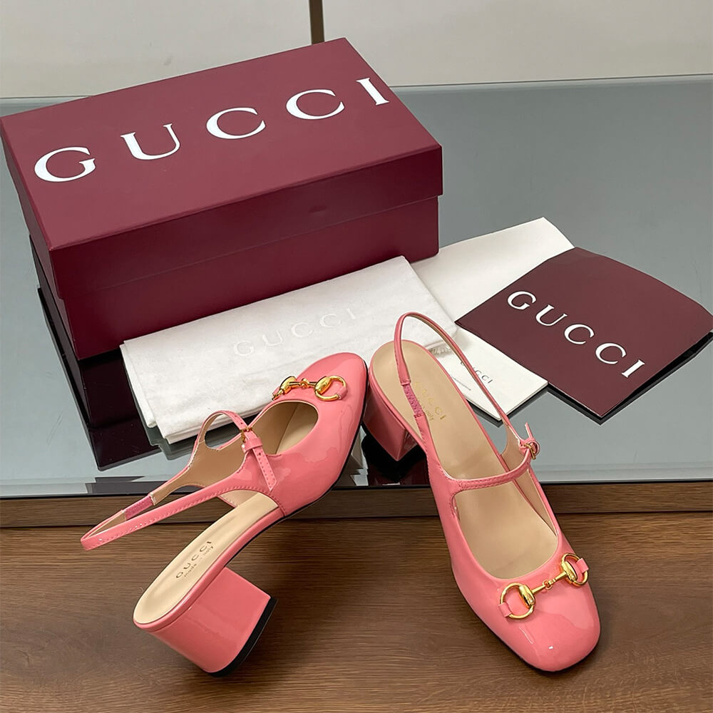 Gvc*1 Women’s Horsebit pump