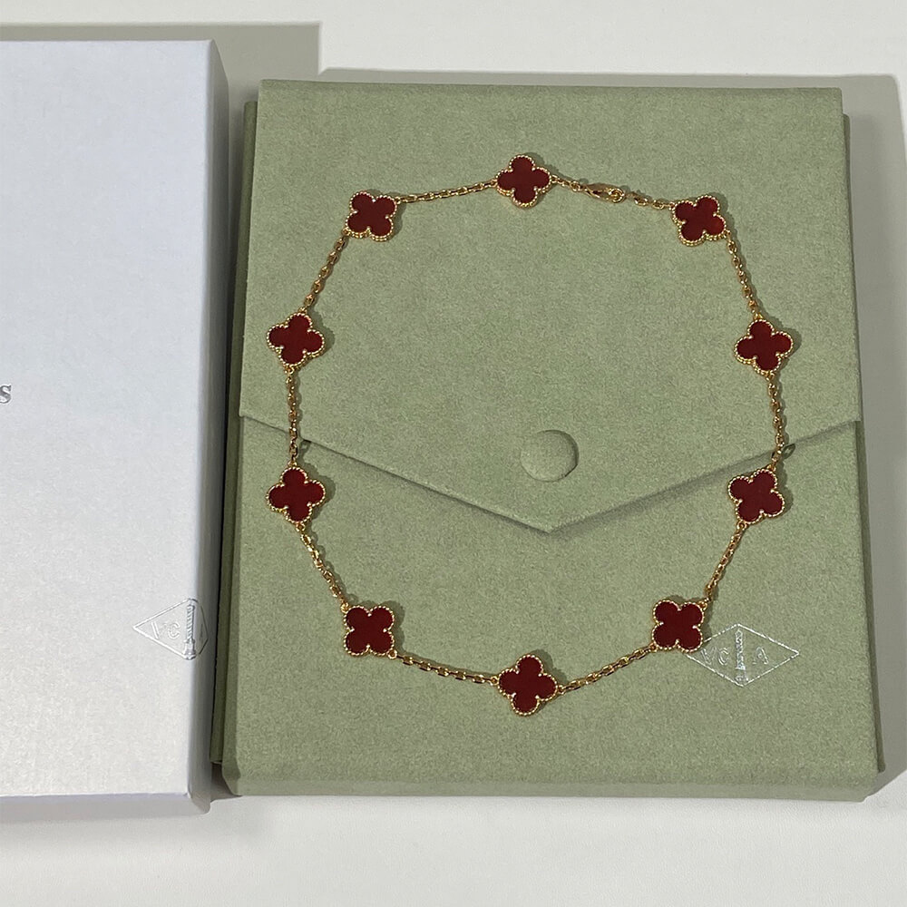 V*n Cl**f & Arpels Necklace