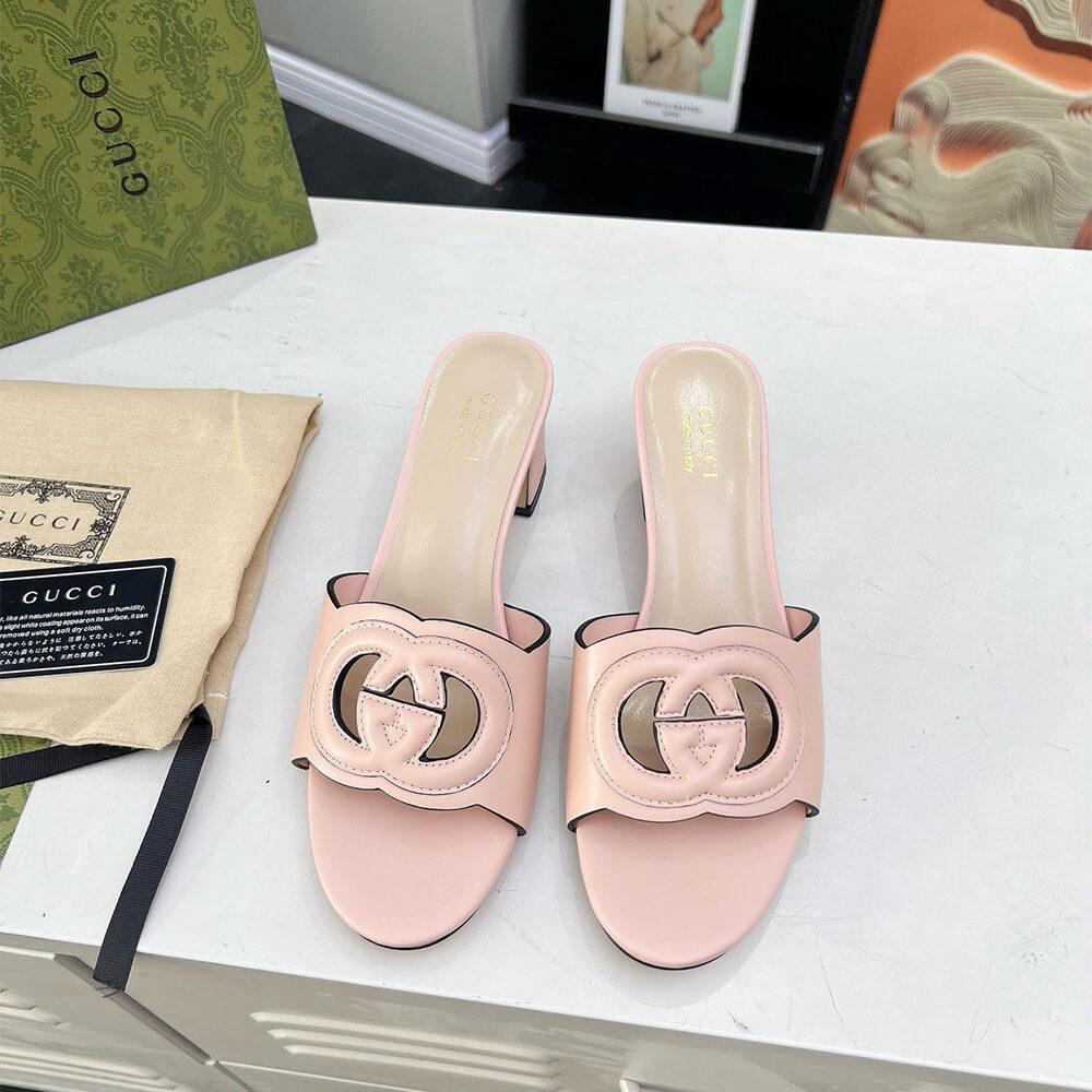 Gvc*1 Women’s Interlocking G slide sandal