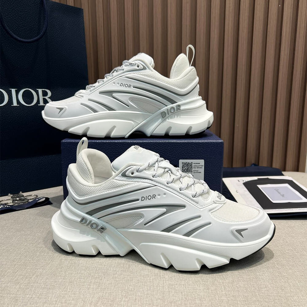 D10r  B44 Blade Sneaker