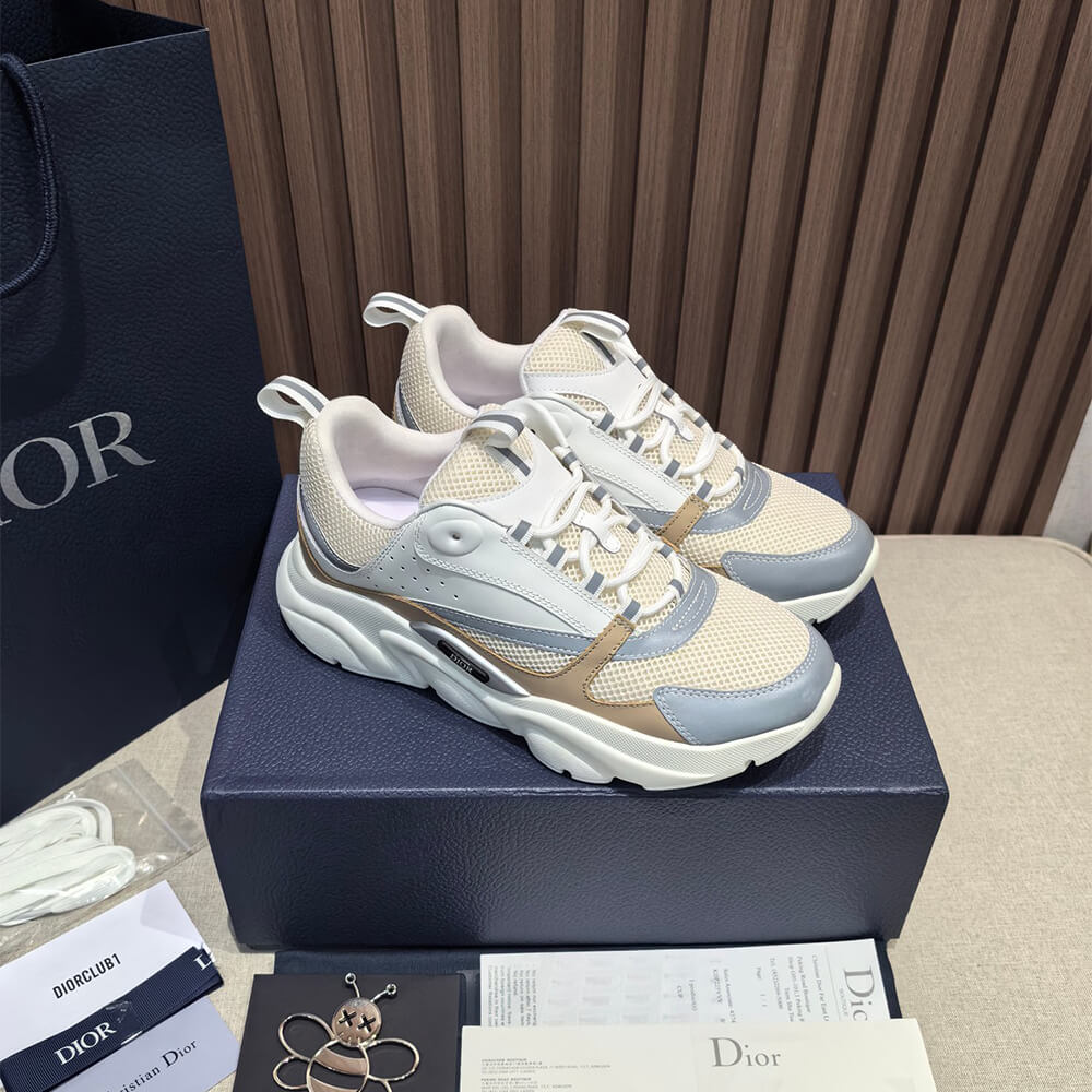 D10r  B22 Sneaker