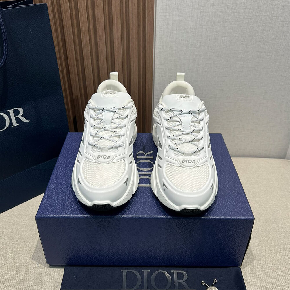 D10r  B44 Blade Sneaker