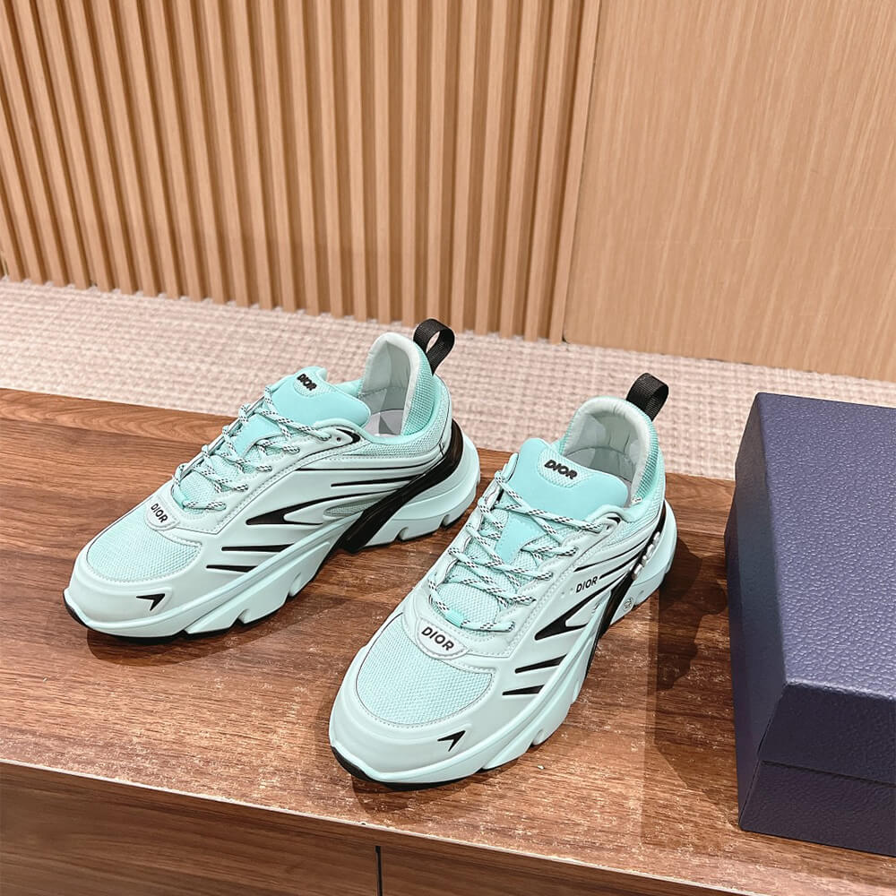 D10r  B44 Blade Sneaker