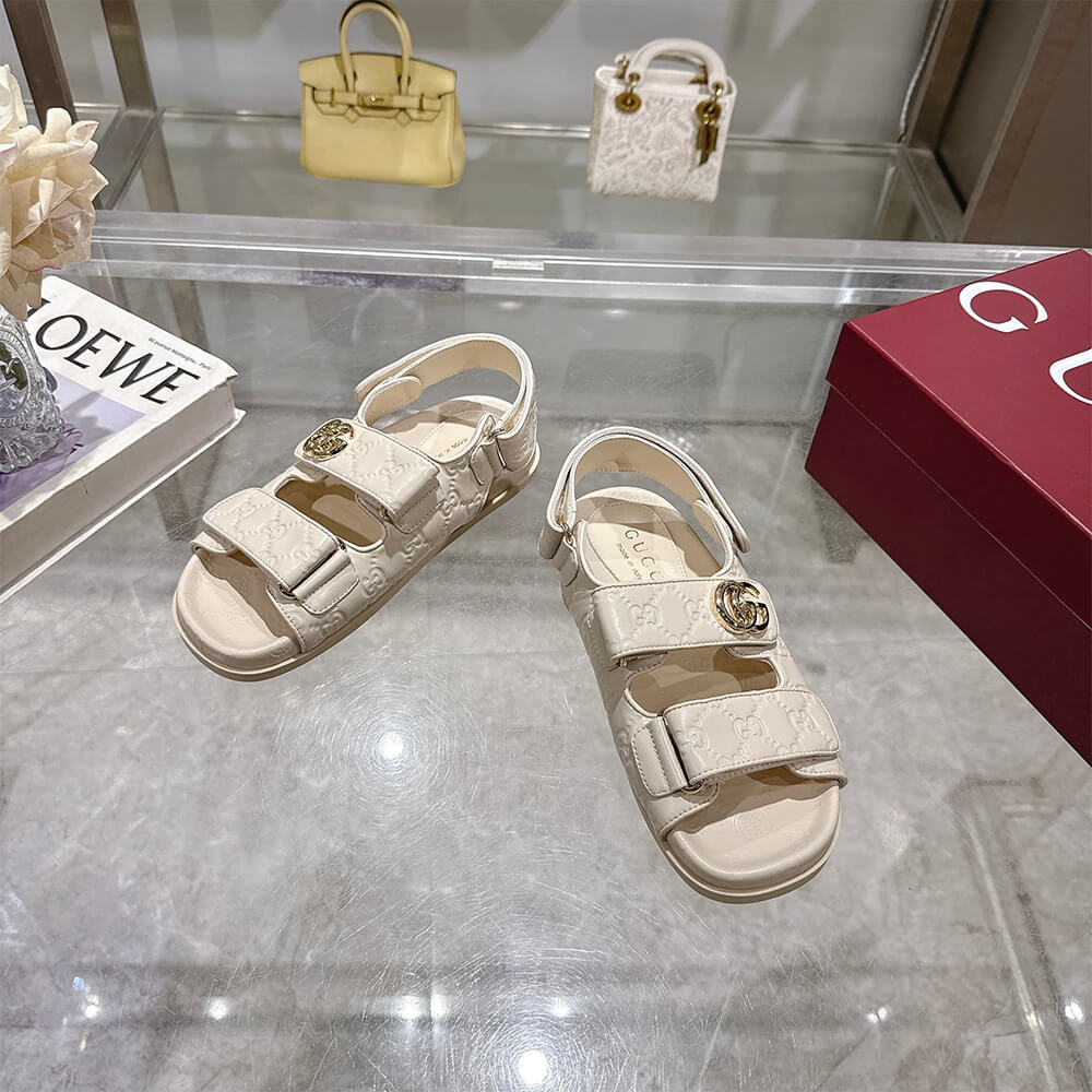 Gvc*1 Women’s sandal with Double G