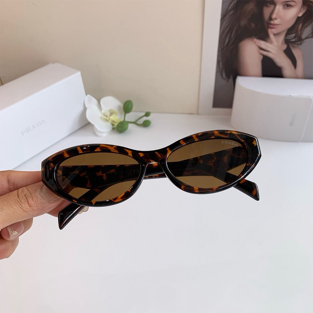 Pra*a SUNGLASSES
