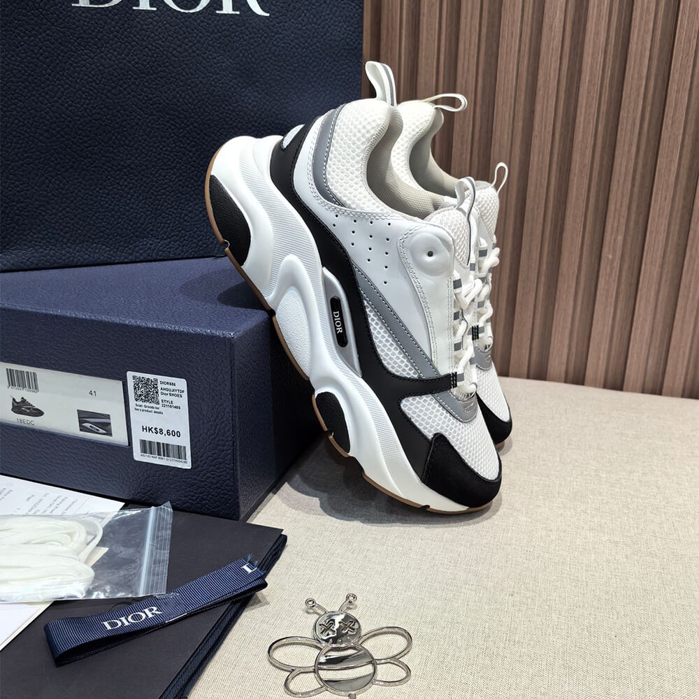 D10r  B22 Sneaker